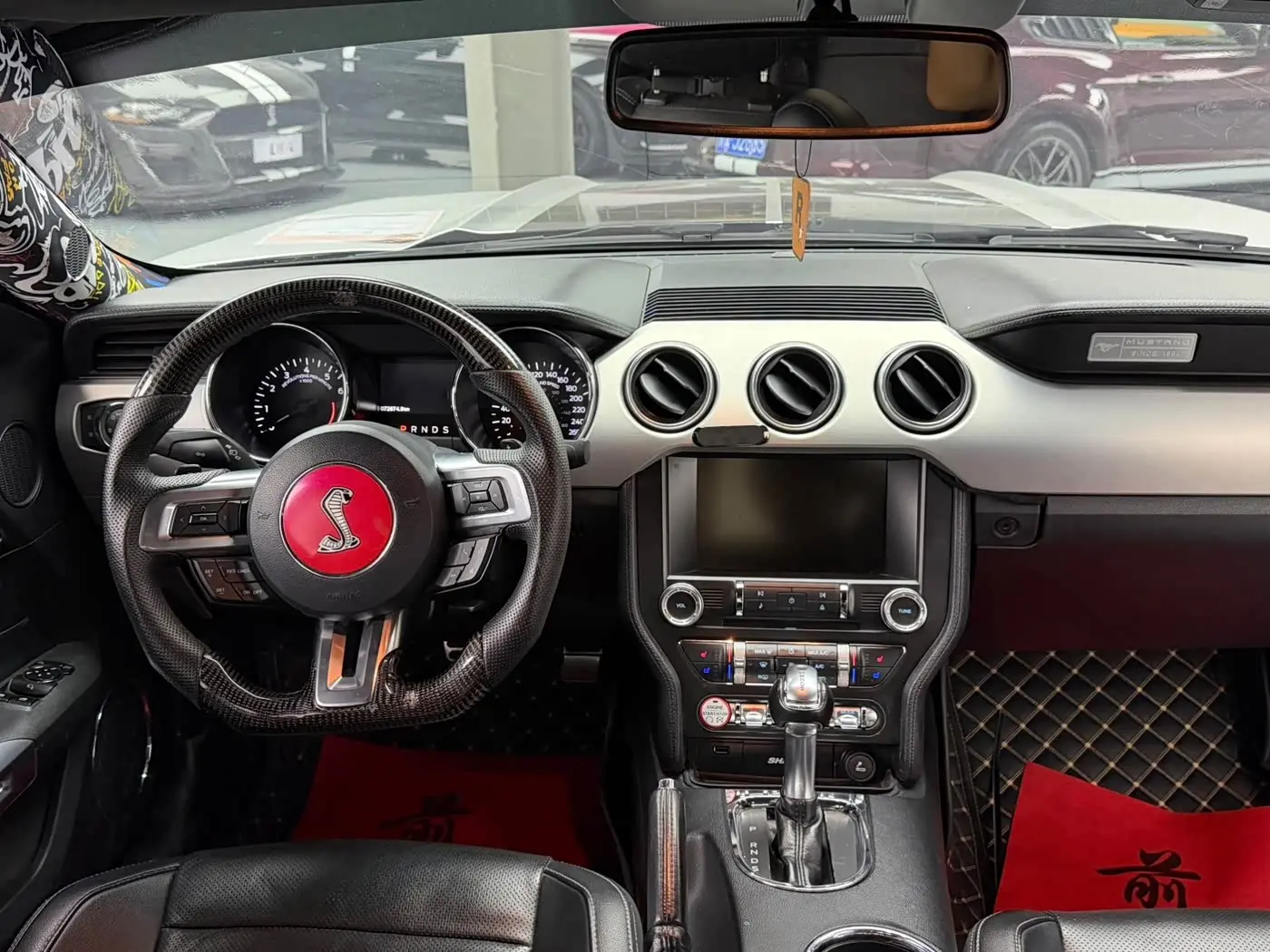 Ford Mustang 2016 — Photo 8/8