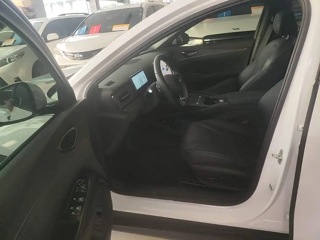 BYD Seal 06 DM-i Touring 2025 — Şəkil 16/20