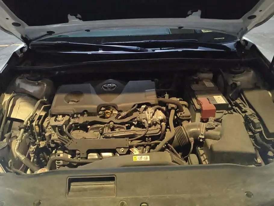 Toyota Camry 2021 — Photo 10/16