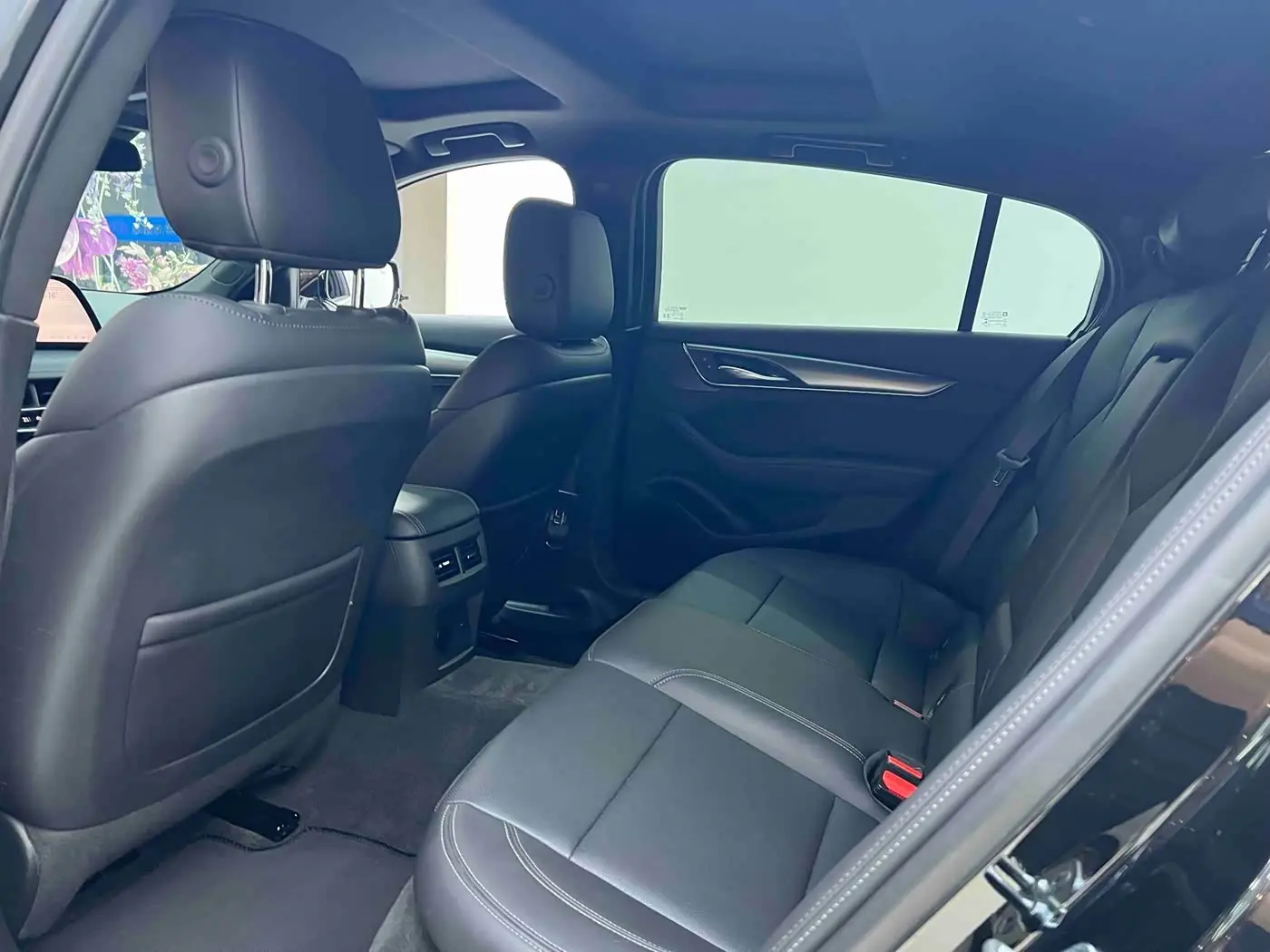 Cadillac CT5 2025 — Photo 18/20