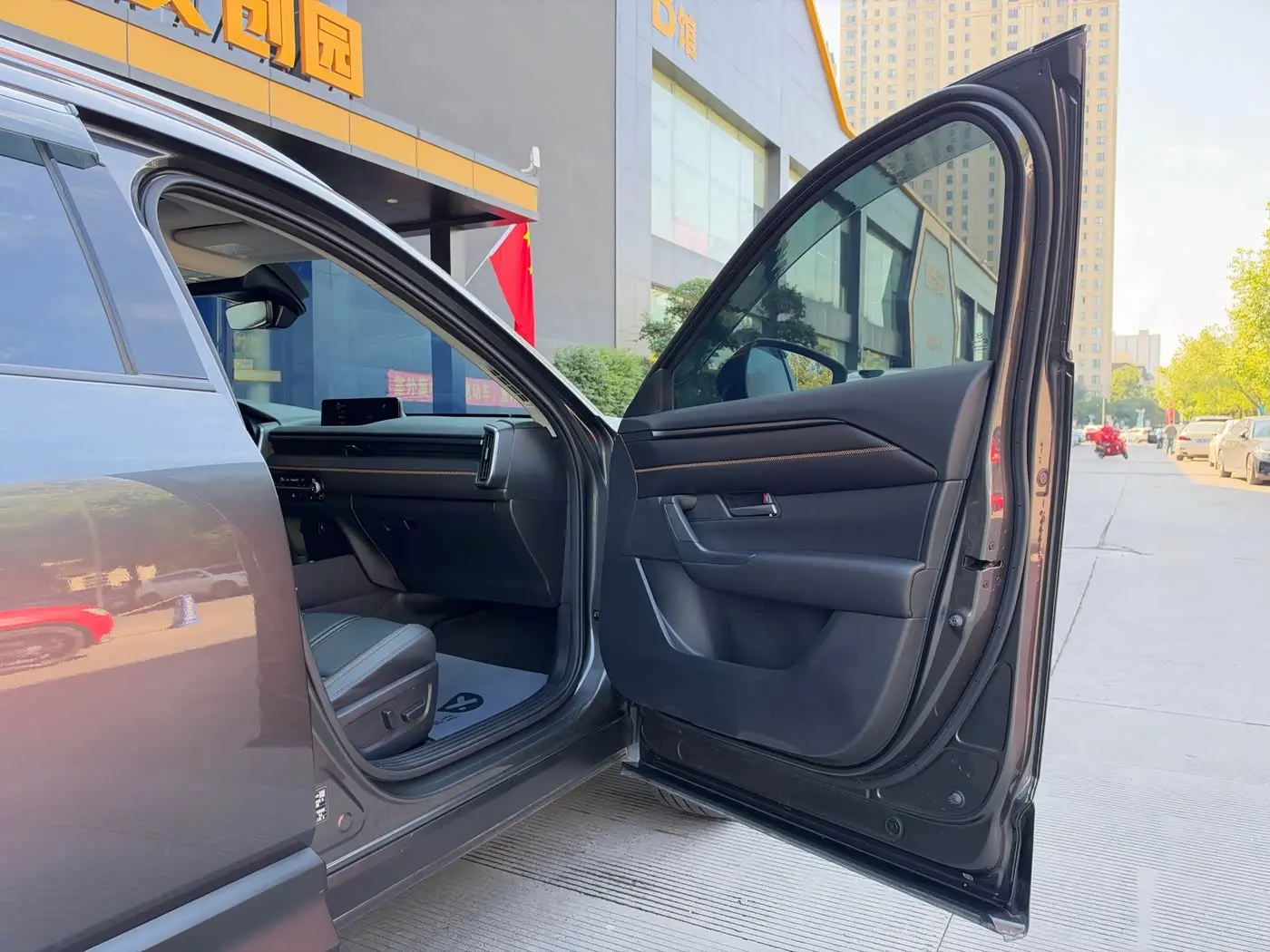 Mazda CX-50 Xingye 2025 — Şəkil 18/20