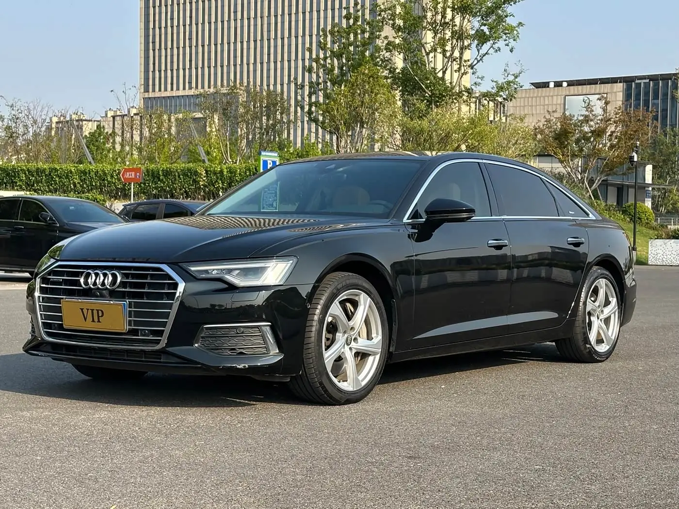 Audi A6L, 2021