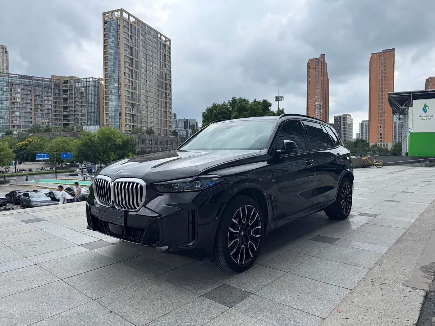 BMW X5 2024 — Photo 1/12