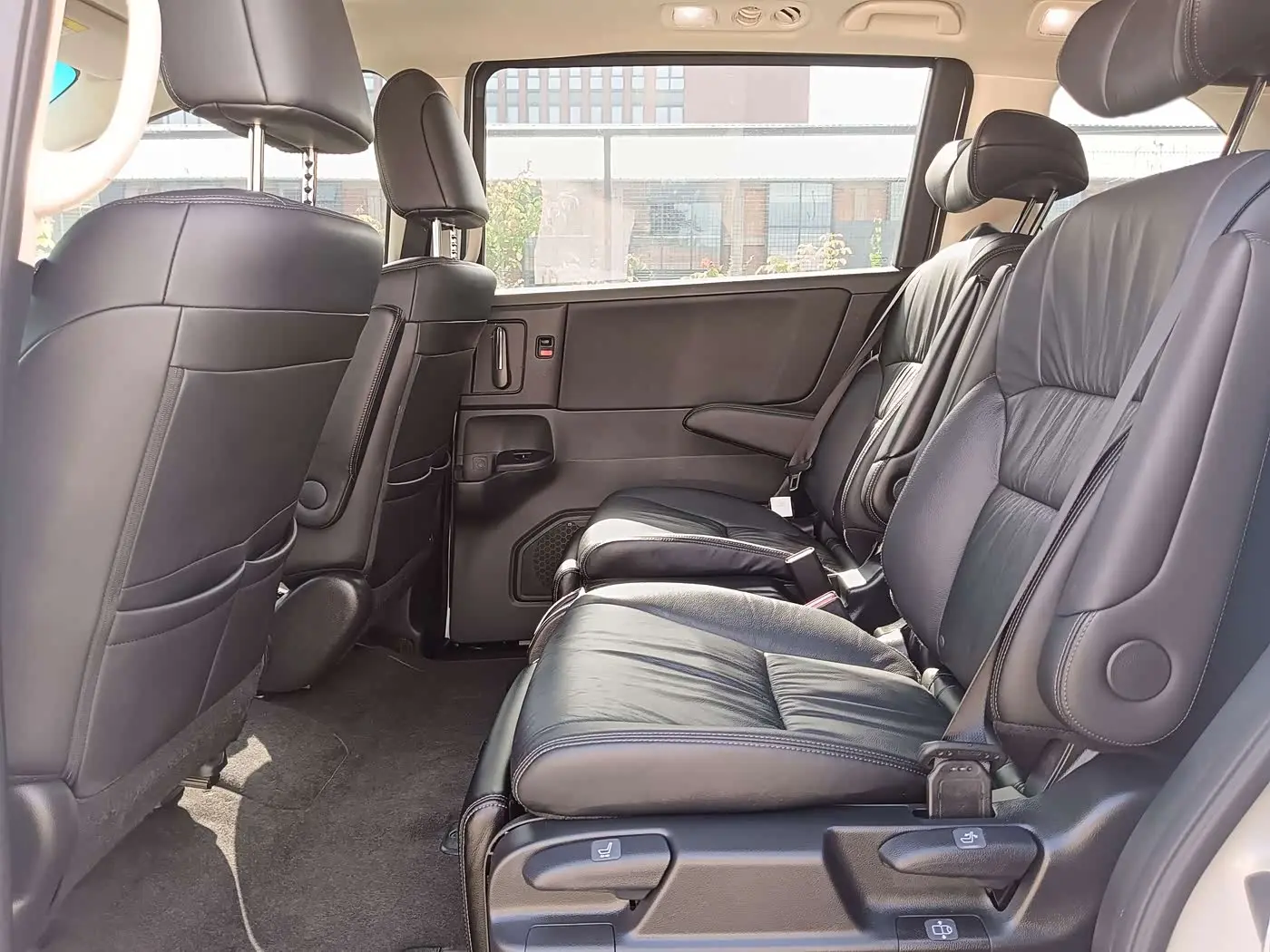 Honda Odyssey 2020 — Şəkil 18/20