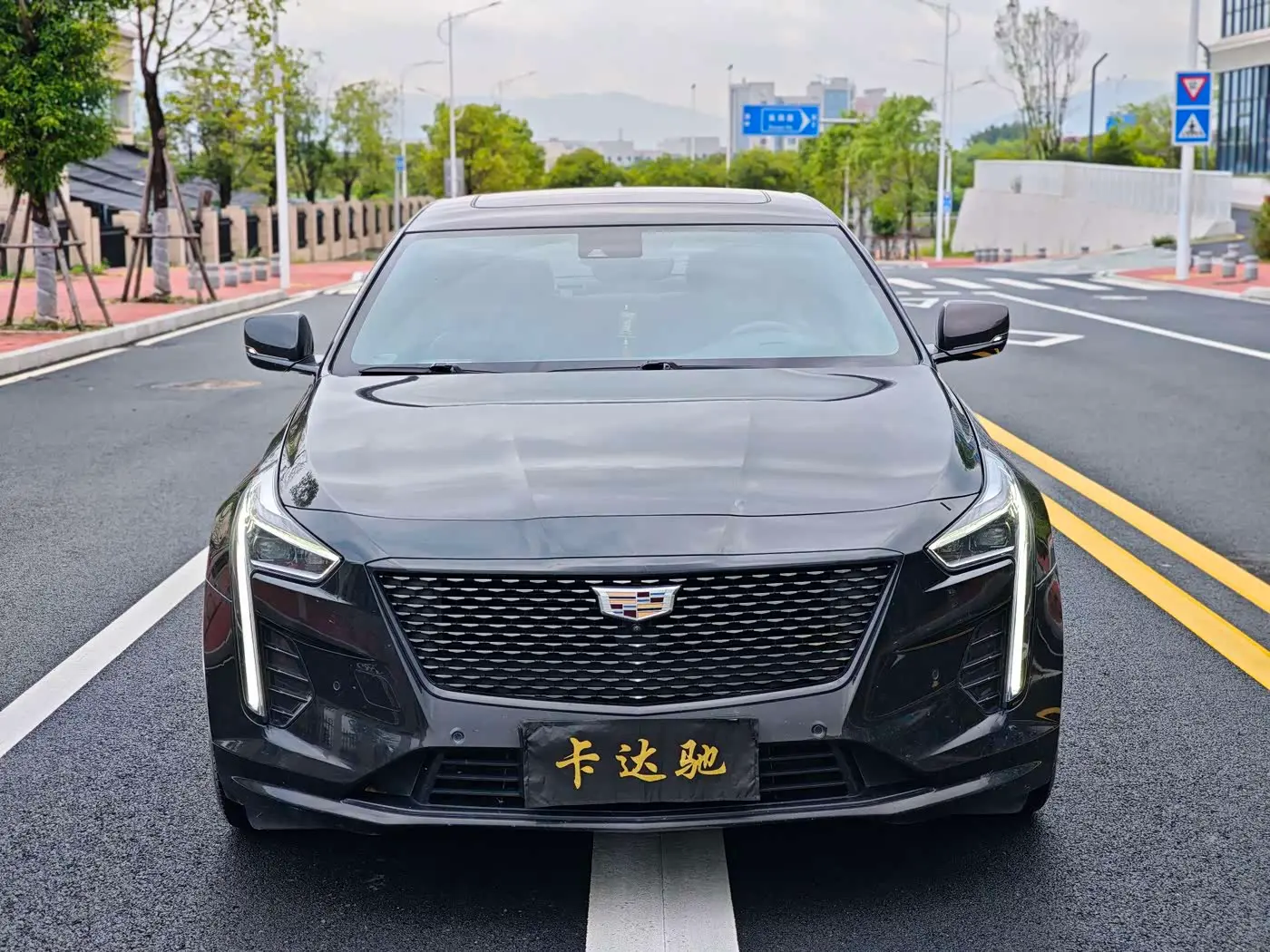 Cadillac CT6 2020 — Фото 2/9