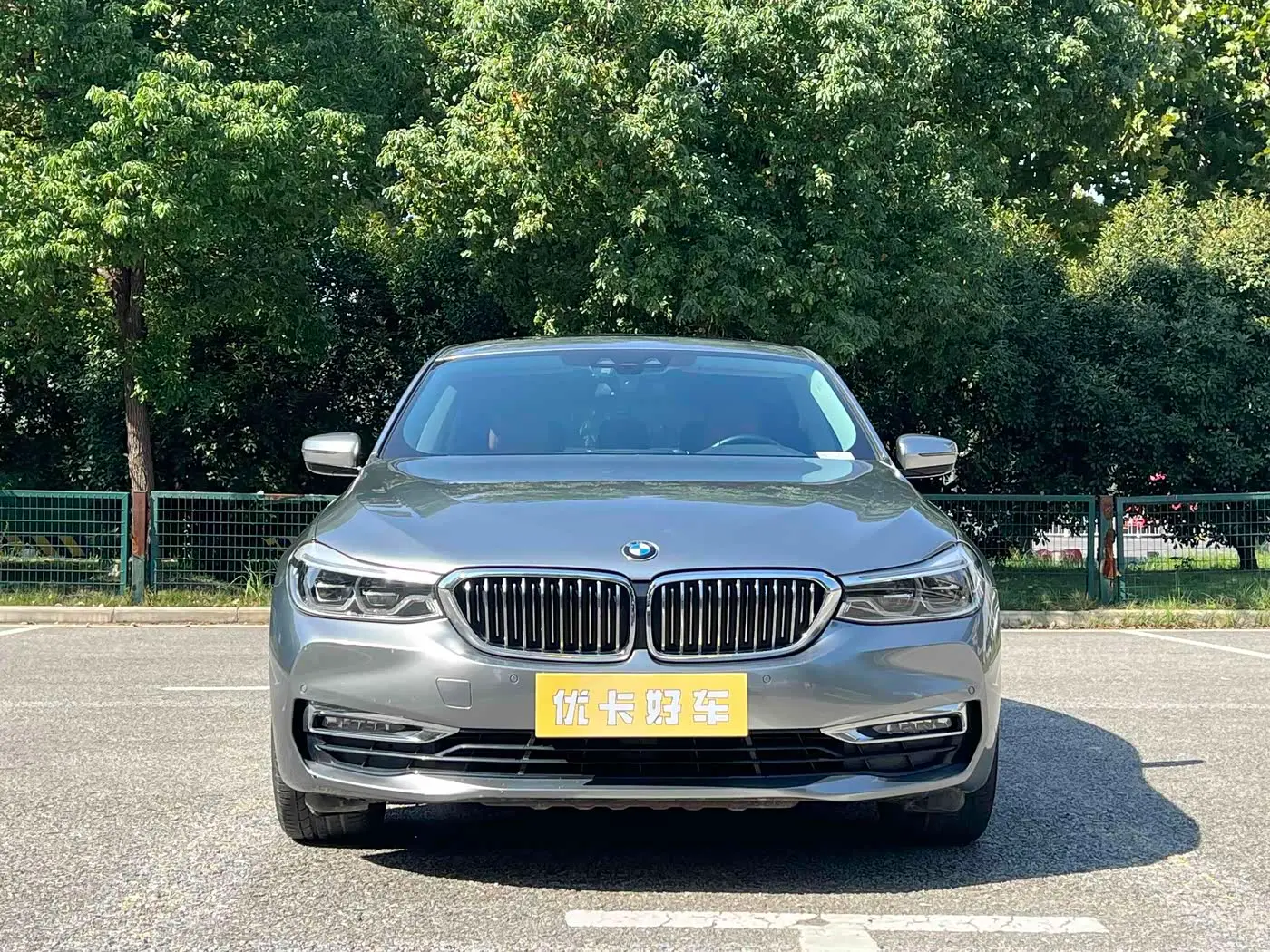 BMW 6 Series GT 2020 — Photo 2/20