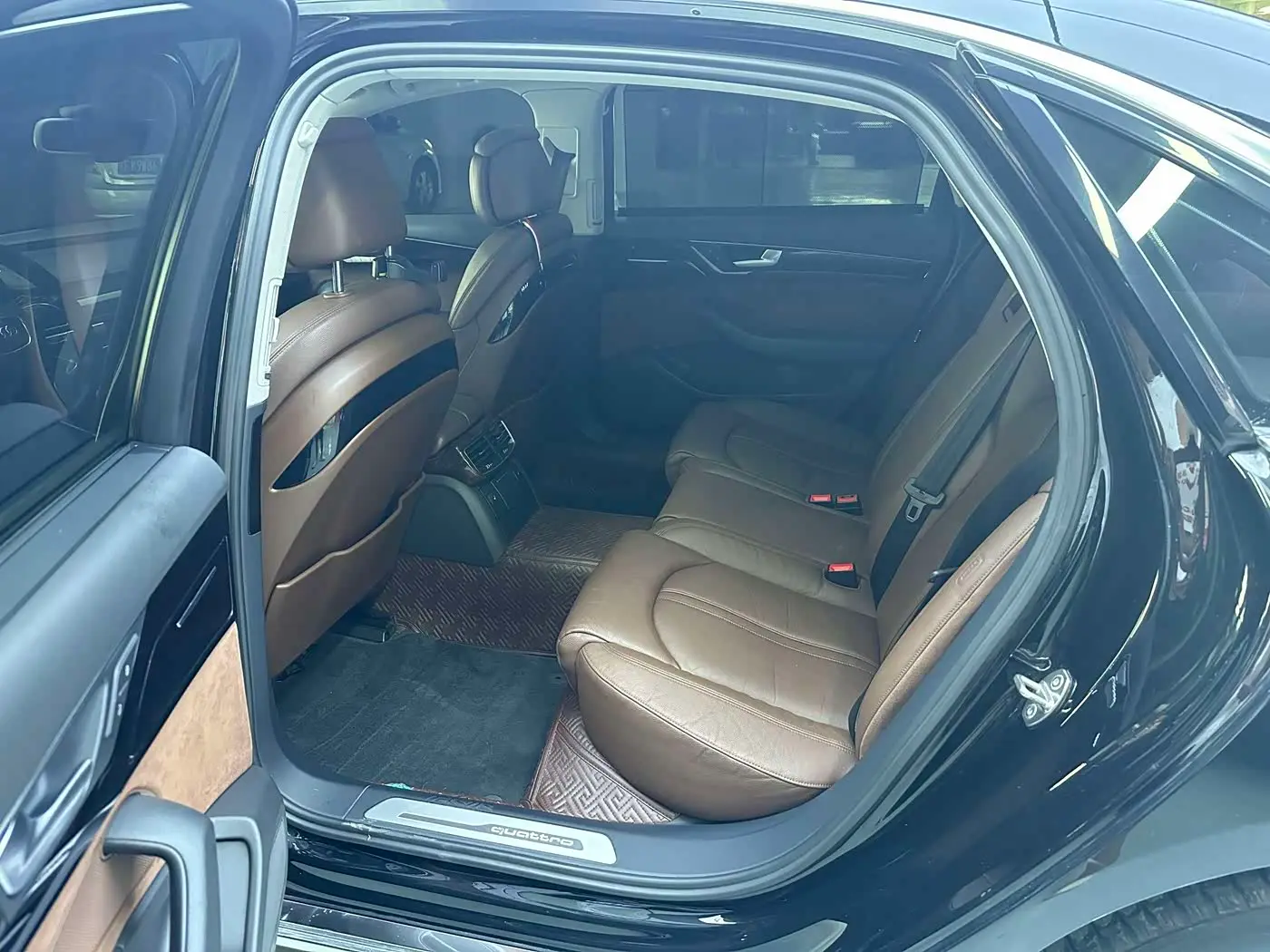 Audi A8 2018 — Photo 5/9