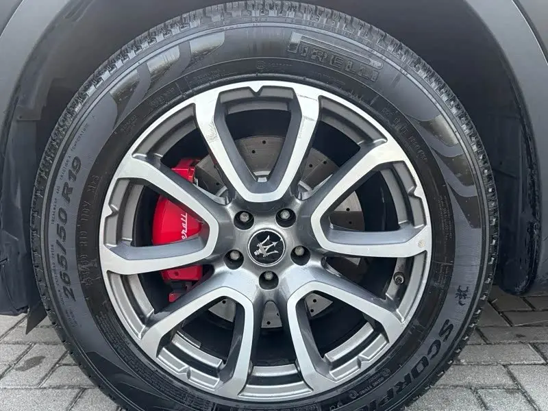 Maserati Levante 2020 — Photo 11/14