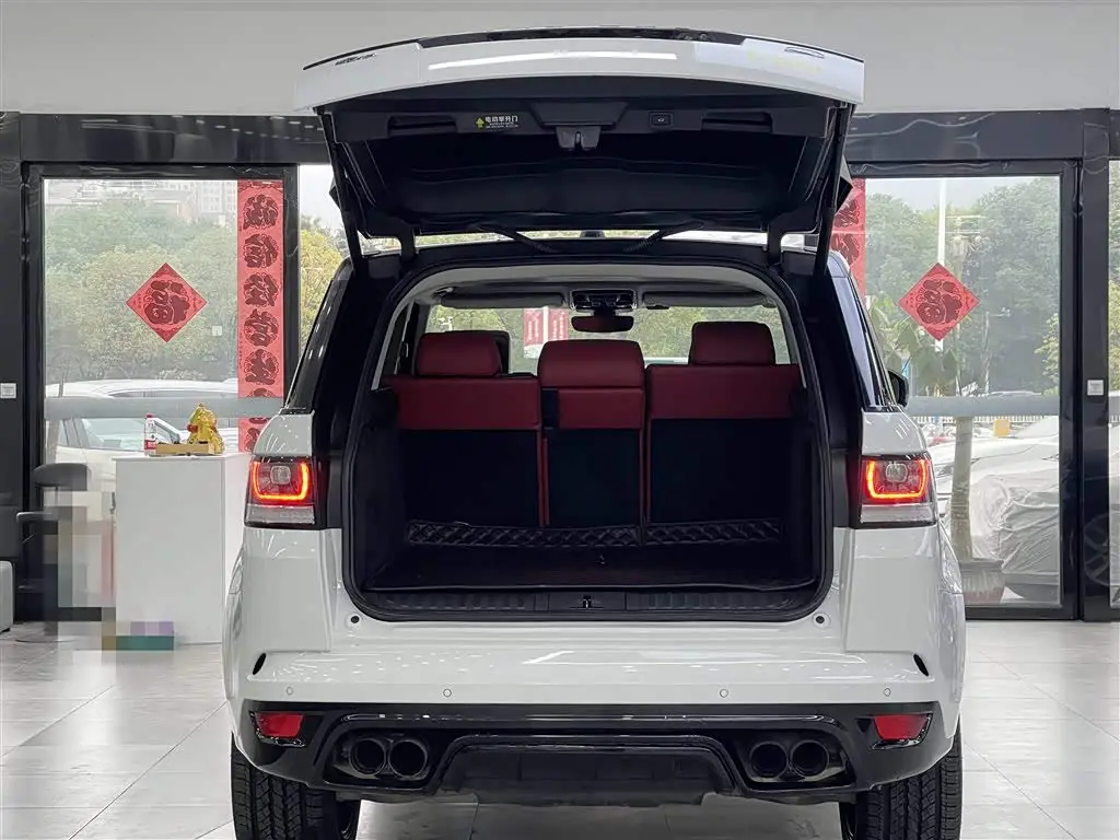 Land Rover Range Rover Sport 2017 — Photo 14/19