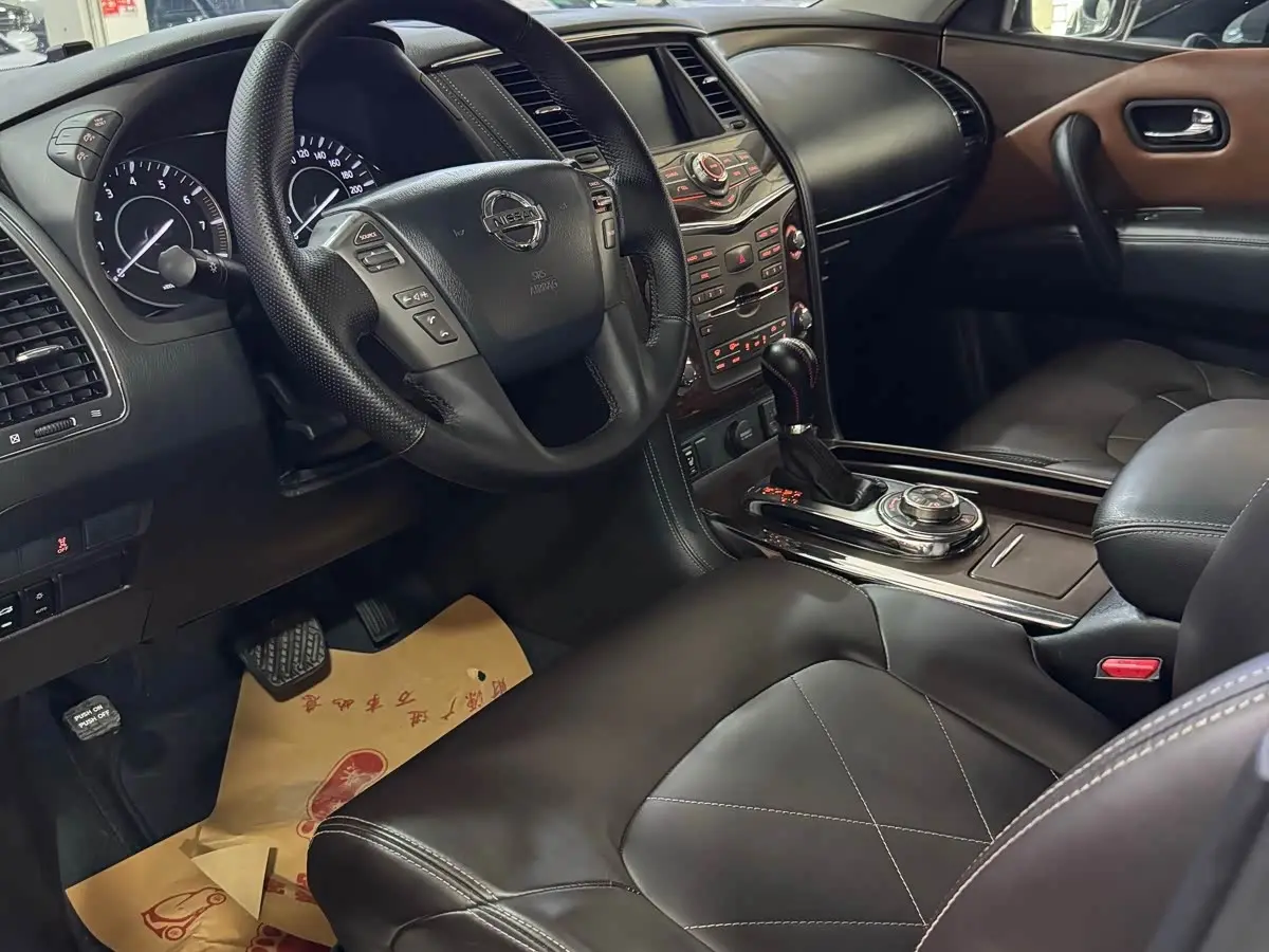 Nissan Patrol 2019 — Photo 4/8