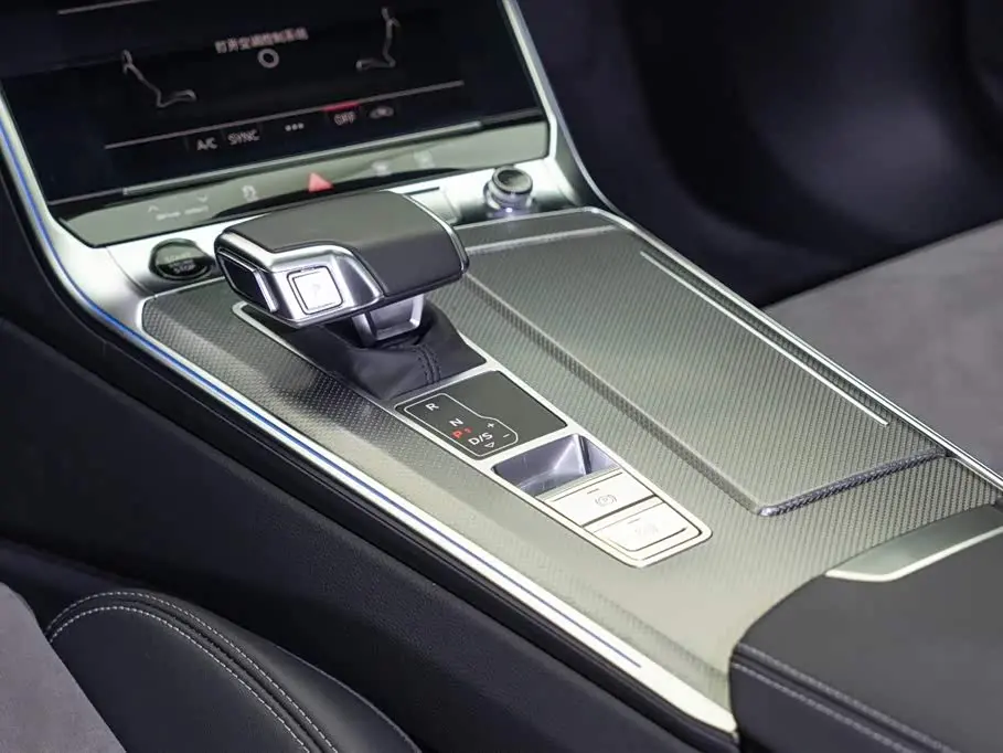 Audi A6L 2025 — Şəkil 10/20