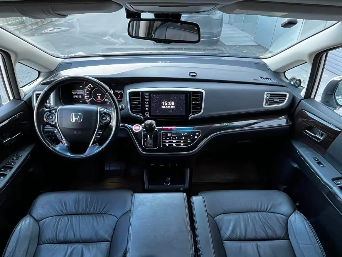 Honda Odyssey 2021 — Şəkil 18/20