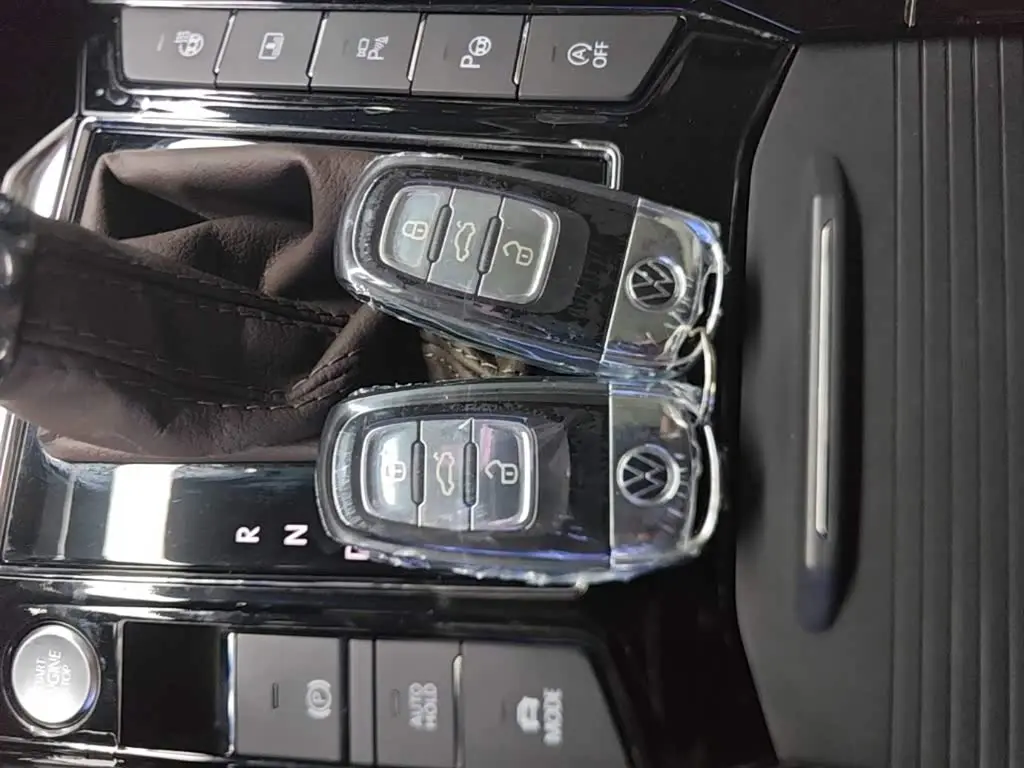 Volkswagen Phideon 2023 — Photo 9/20