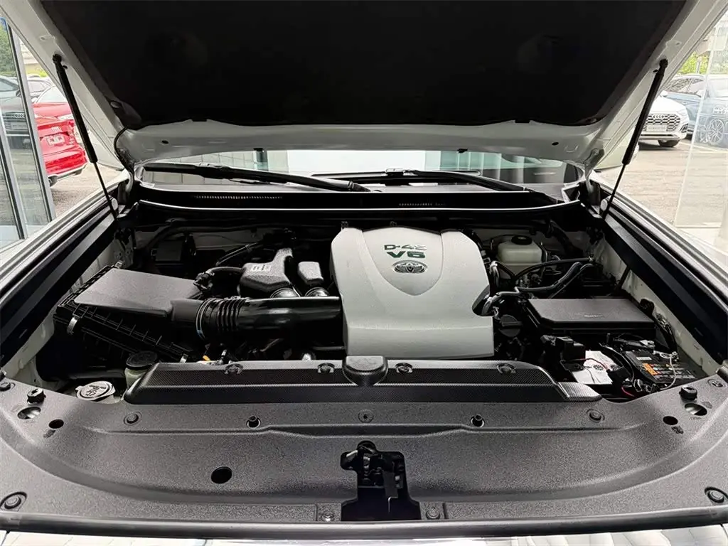Toyota Prado 2020 — Şəkil 8/13