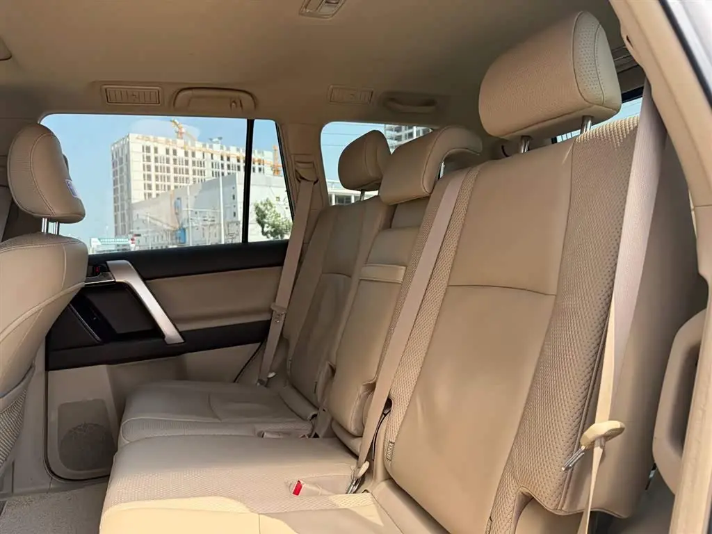 Toyota Prado 2013 — Şəkil 18/20