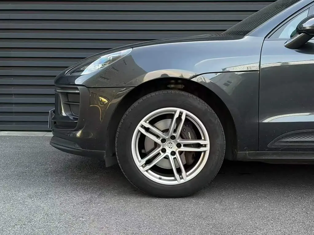 Porsche Macan 2024 — Photo 4/20