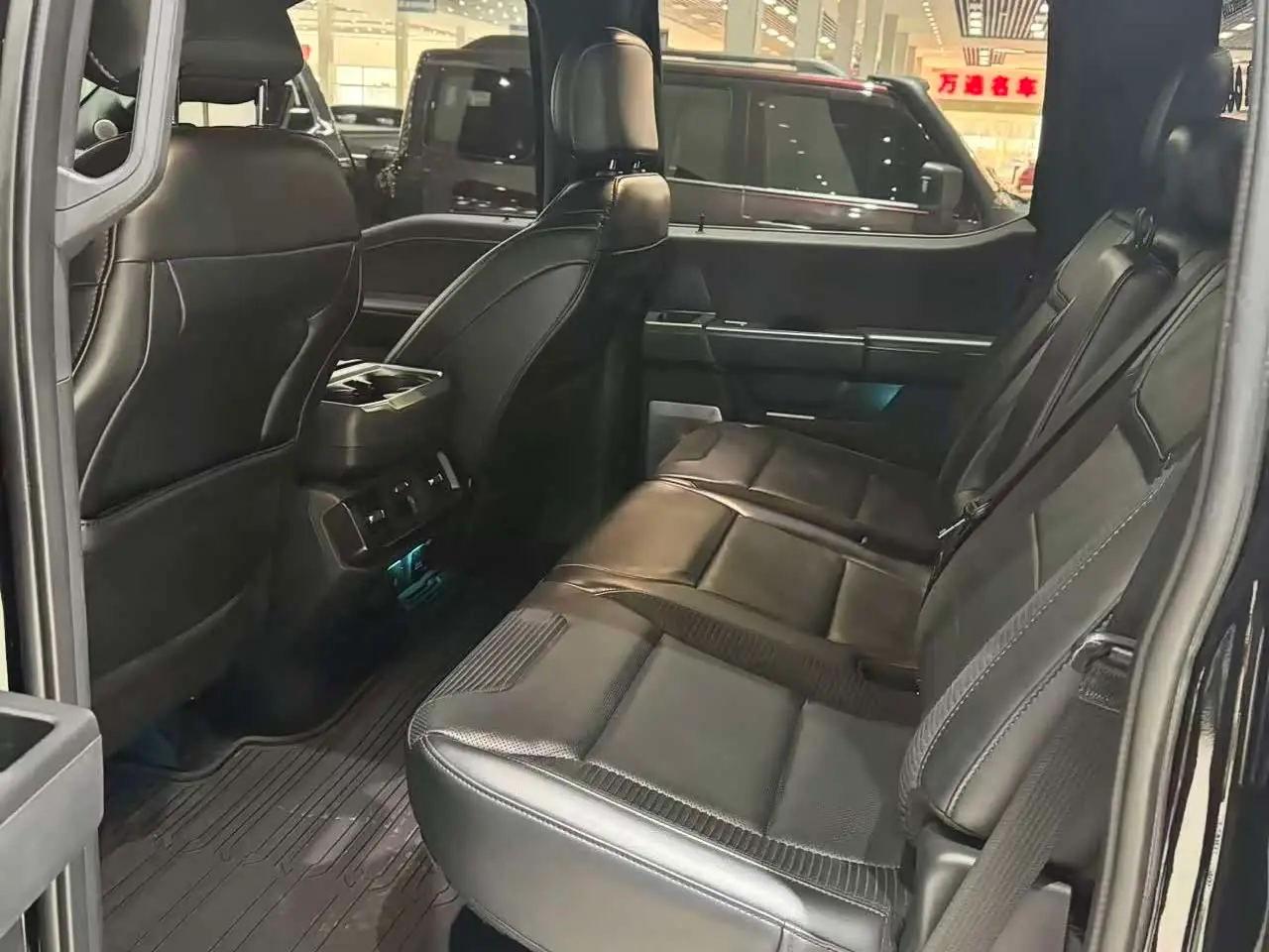 Ford F-150 Raptor 2023 — Photo 5/9