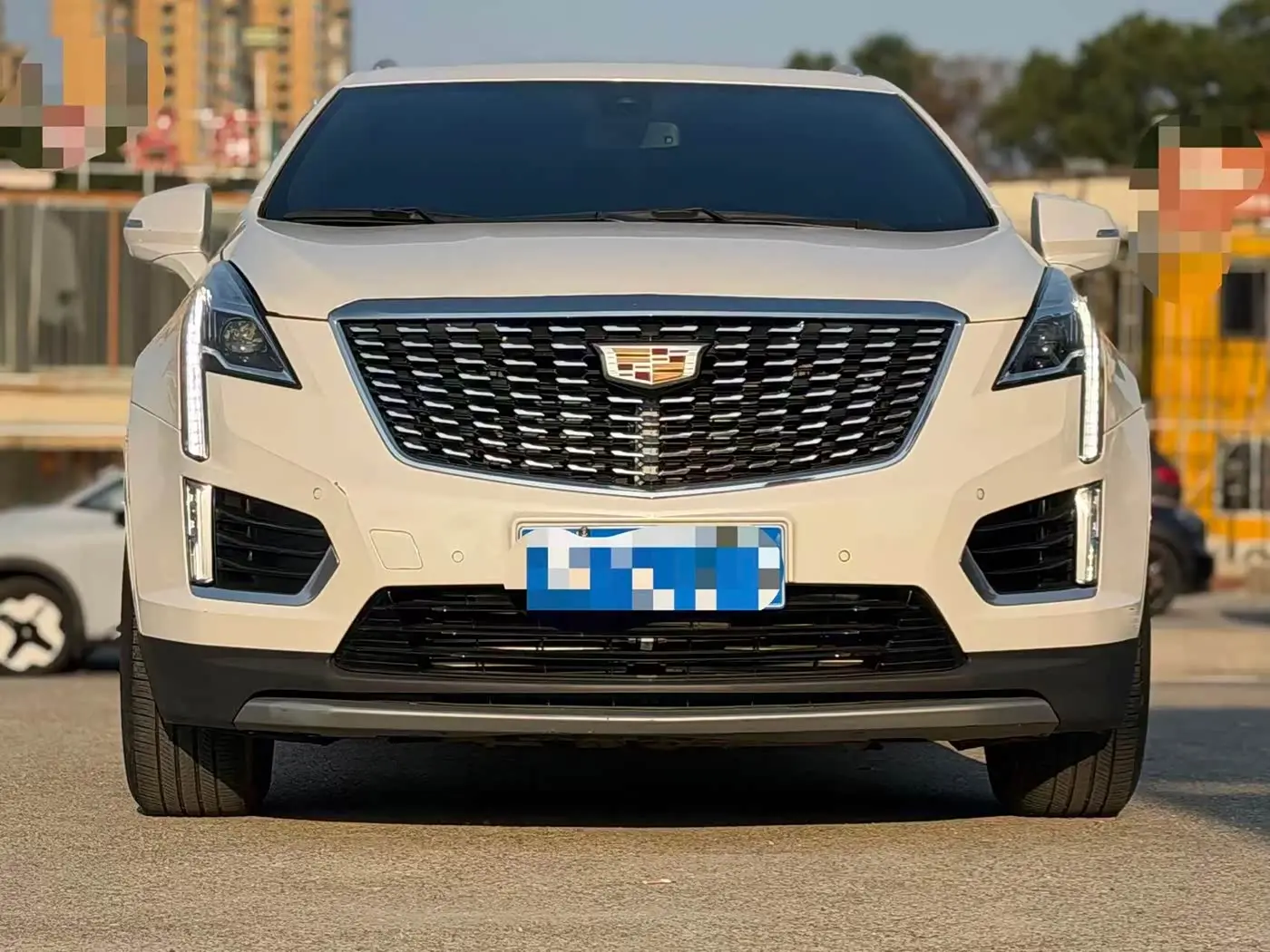 Cadillac XT5 2022 — Фото 3/9