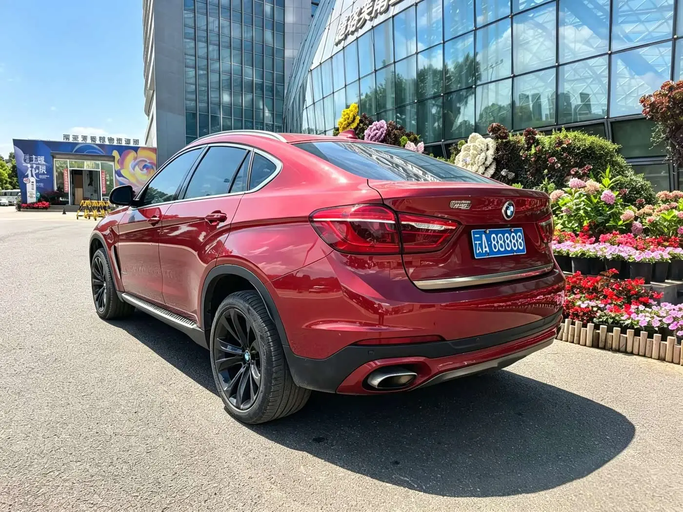 BMW X6 2018 — Photo 20/20