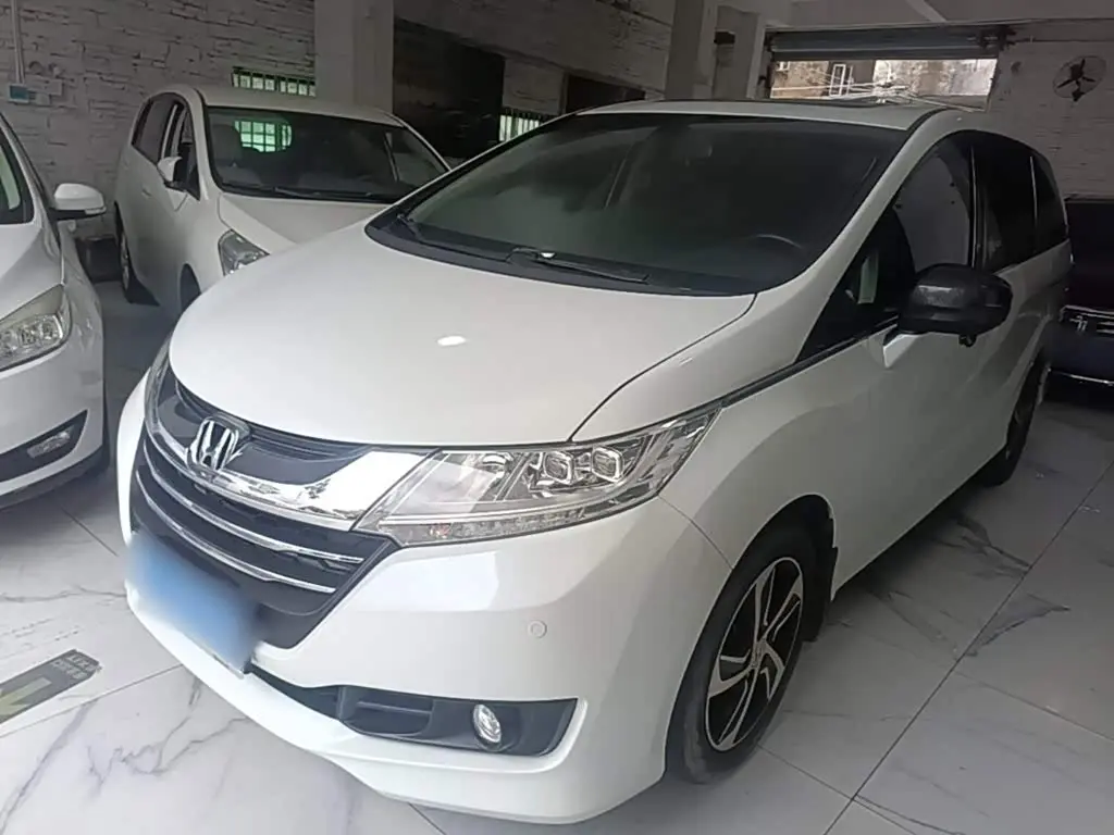 Honda Odyssey 2018 — Şəkil 2/20