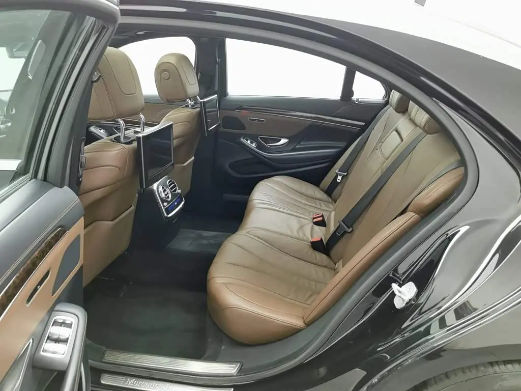 Mercedes-Benz S-Class 2015 — Photo 15/20