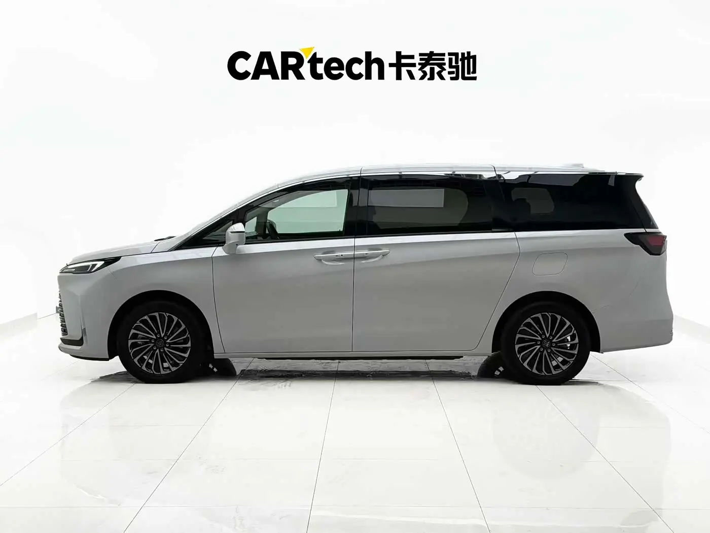 Buick GL8 New Energy 2025 — ფოტო 4/20