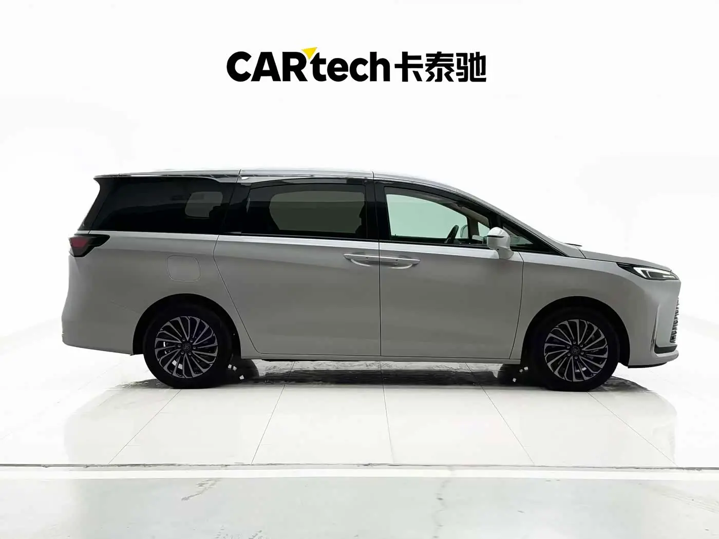 Buick GL8 New Energy 2025 — ფოტო 5/20