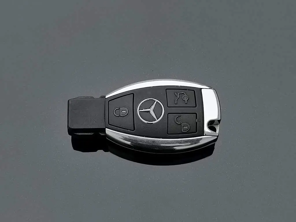 Mercedes-Benz S-Class 2015 — Photo 19/20