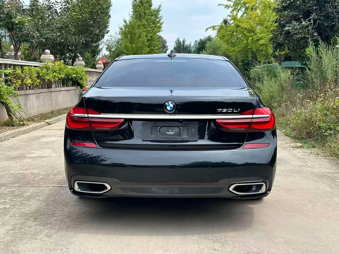 BMW 7 Series 2019 — ფოტო 3/16