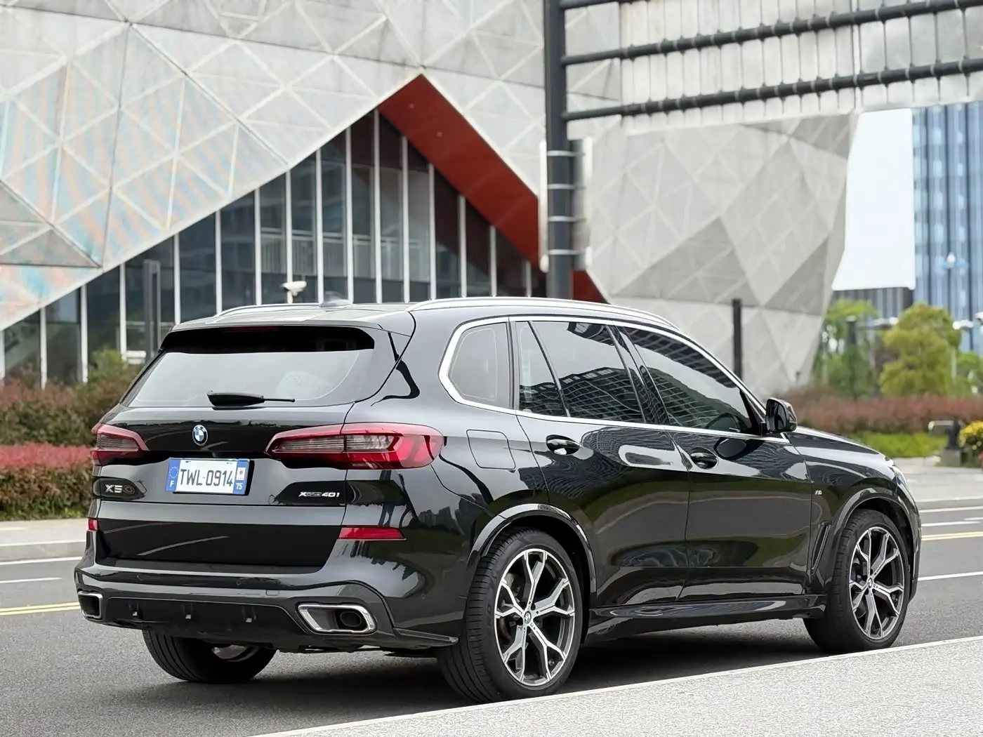 BMW X5 2022 — Photo 14/18