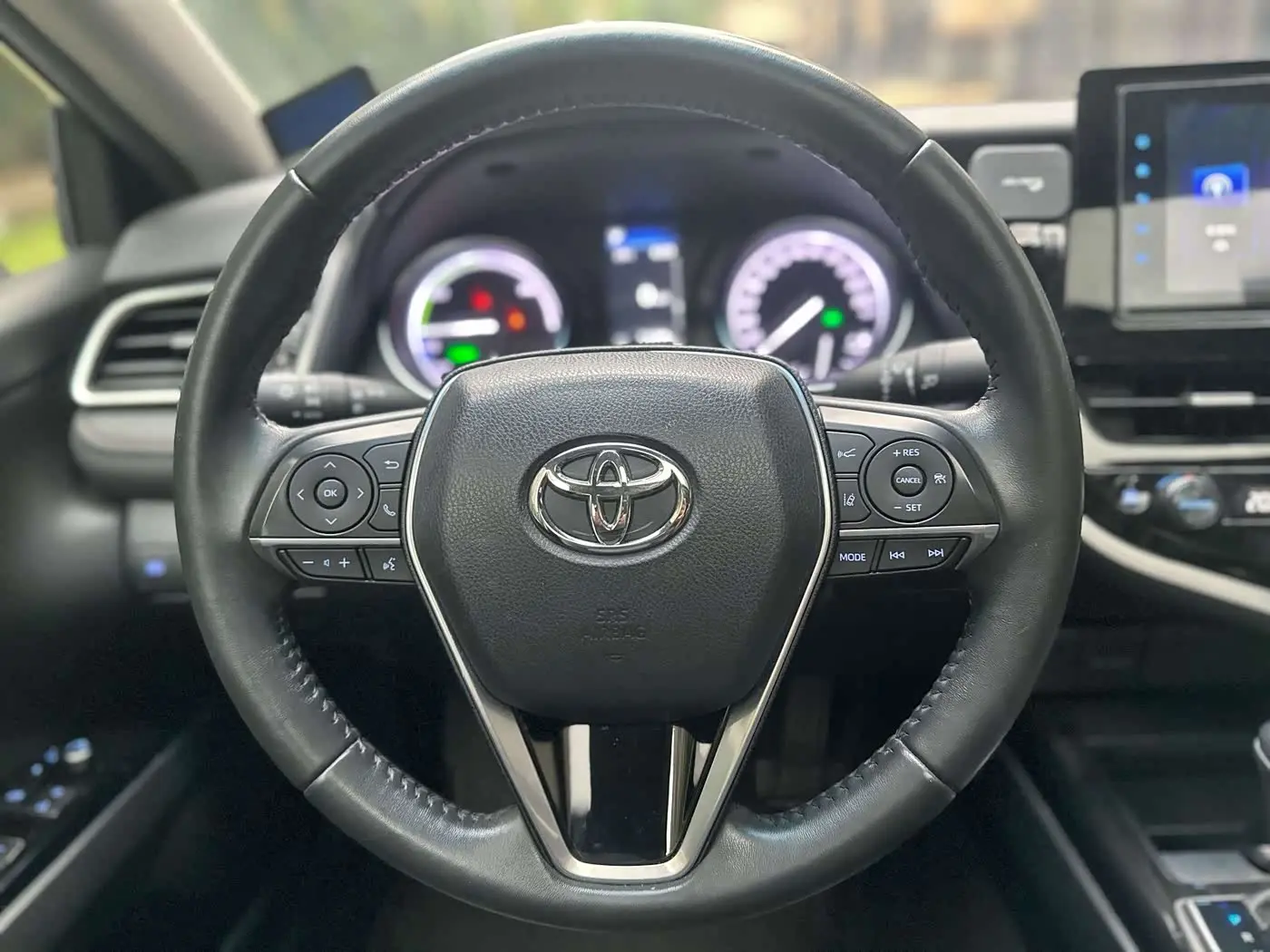 Toyota Camry 2021 — Şəkil 10/17