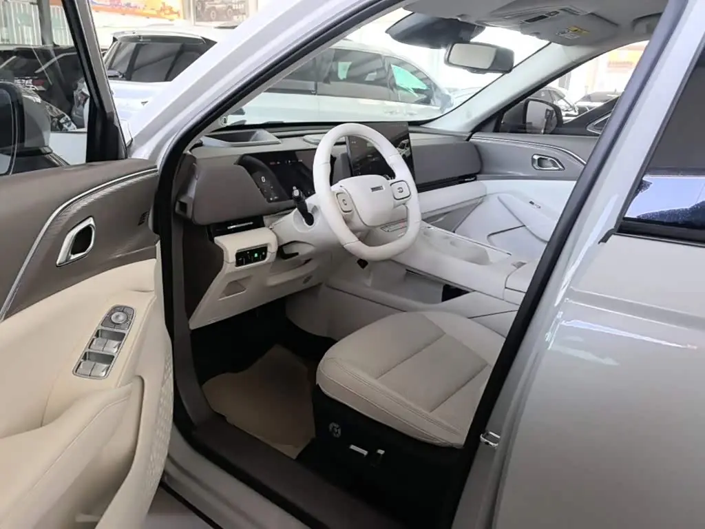 Haval Xiaolong MAX 2025 — Фото 16/20