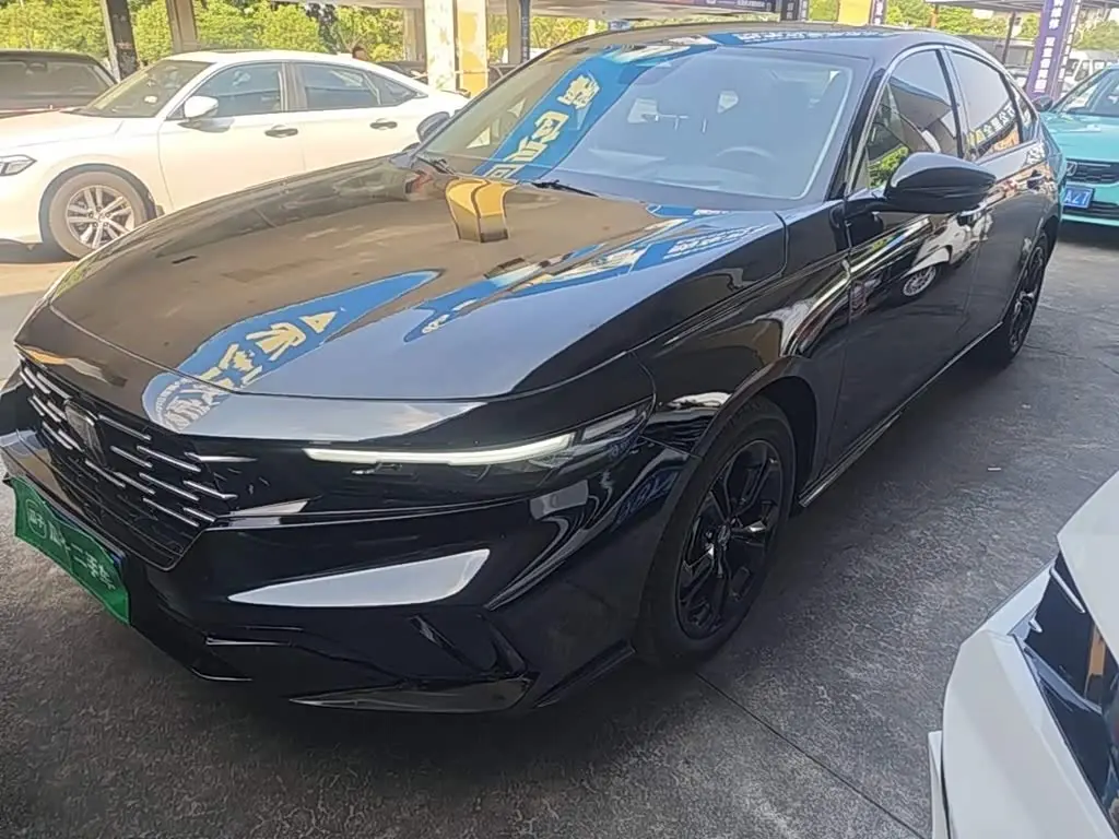 Honda Accord 2025 — Фото 2/20