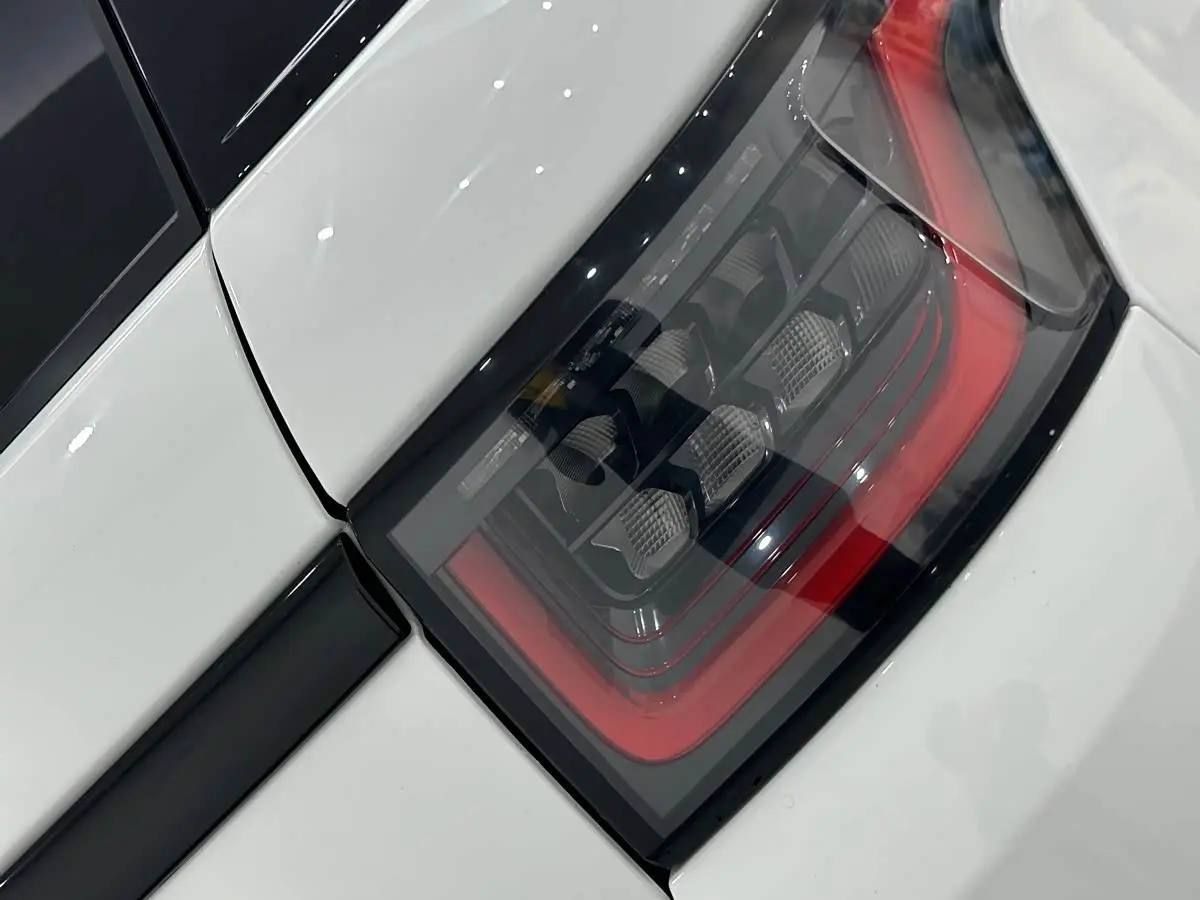 Land Rover Range Rover Sport 2021 — Photo 20/20