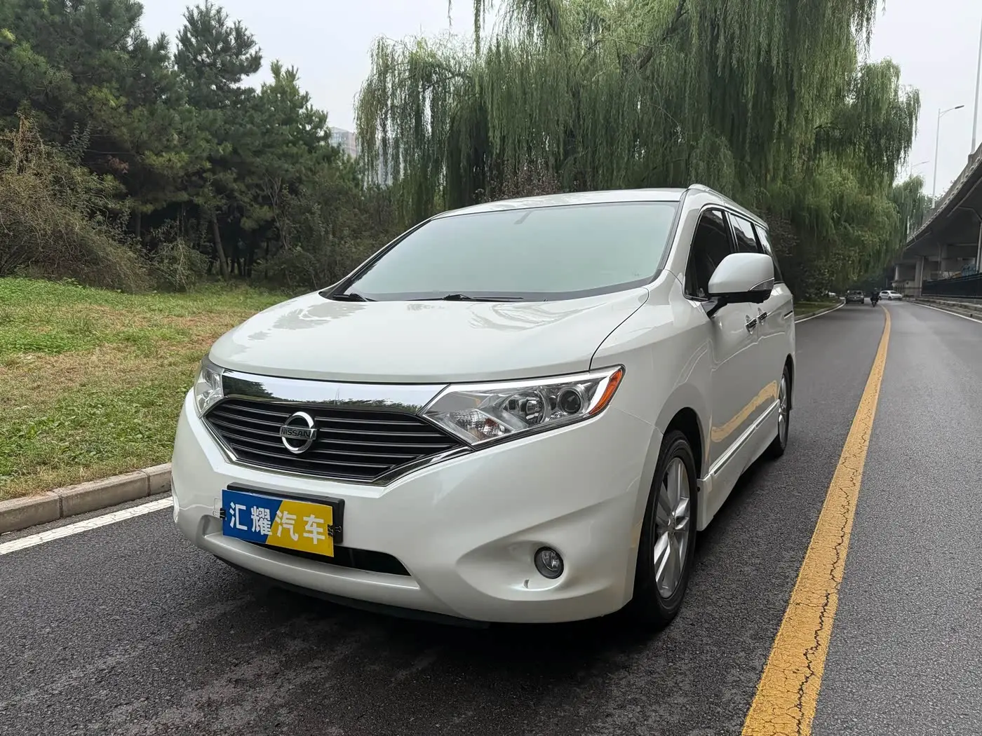 Nissan Quest 2018 — Şəkil 1/11