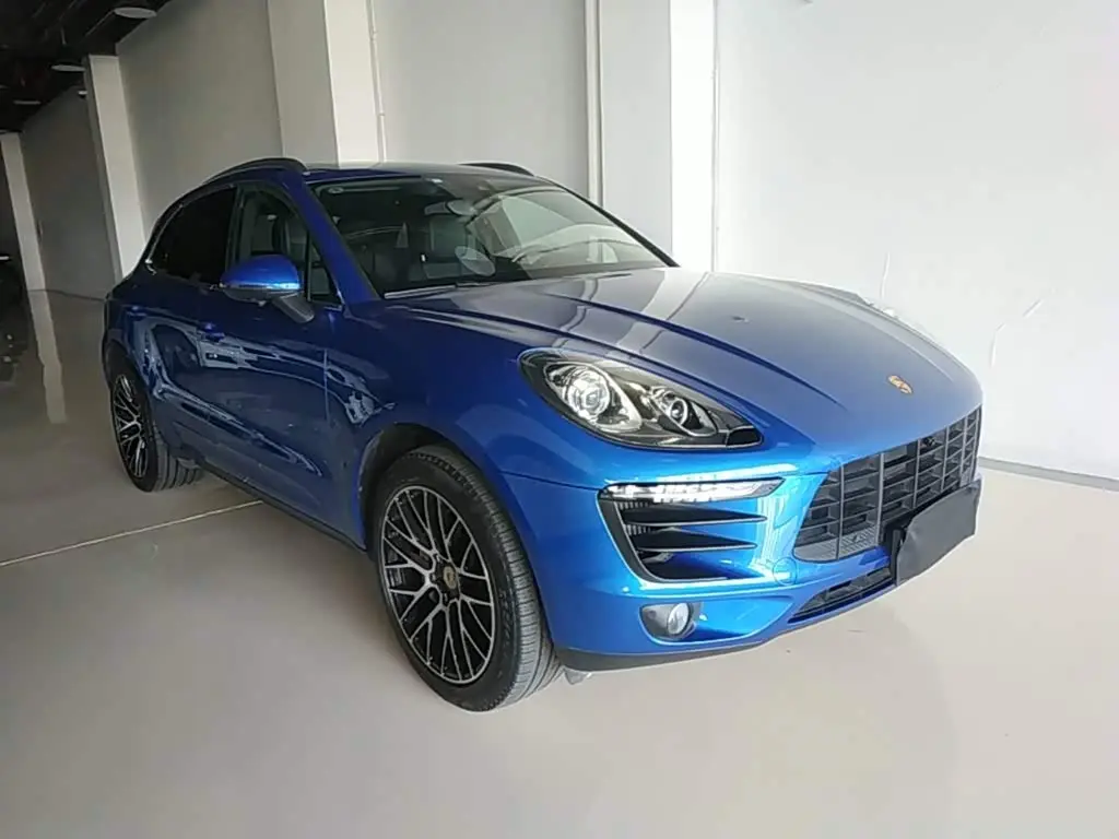 Porsche Macan 2018 — ფოტო 4/20