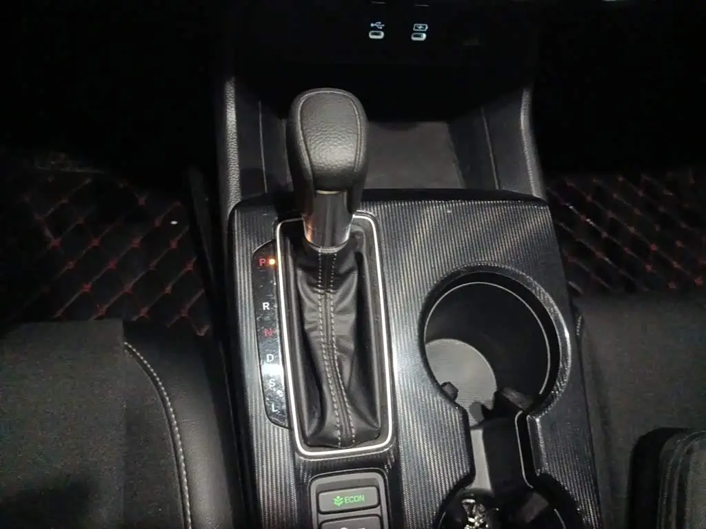 Honda Civic 2025 — Фото 15/20