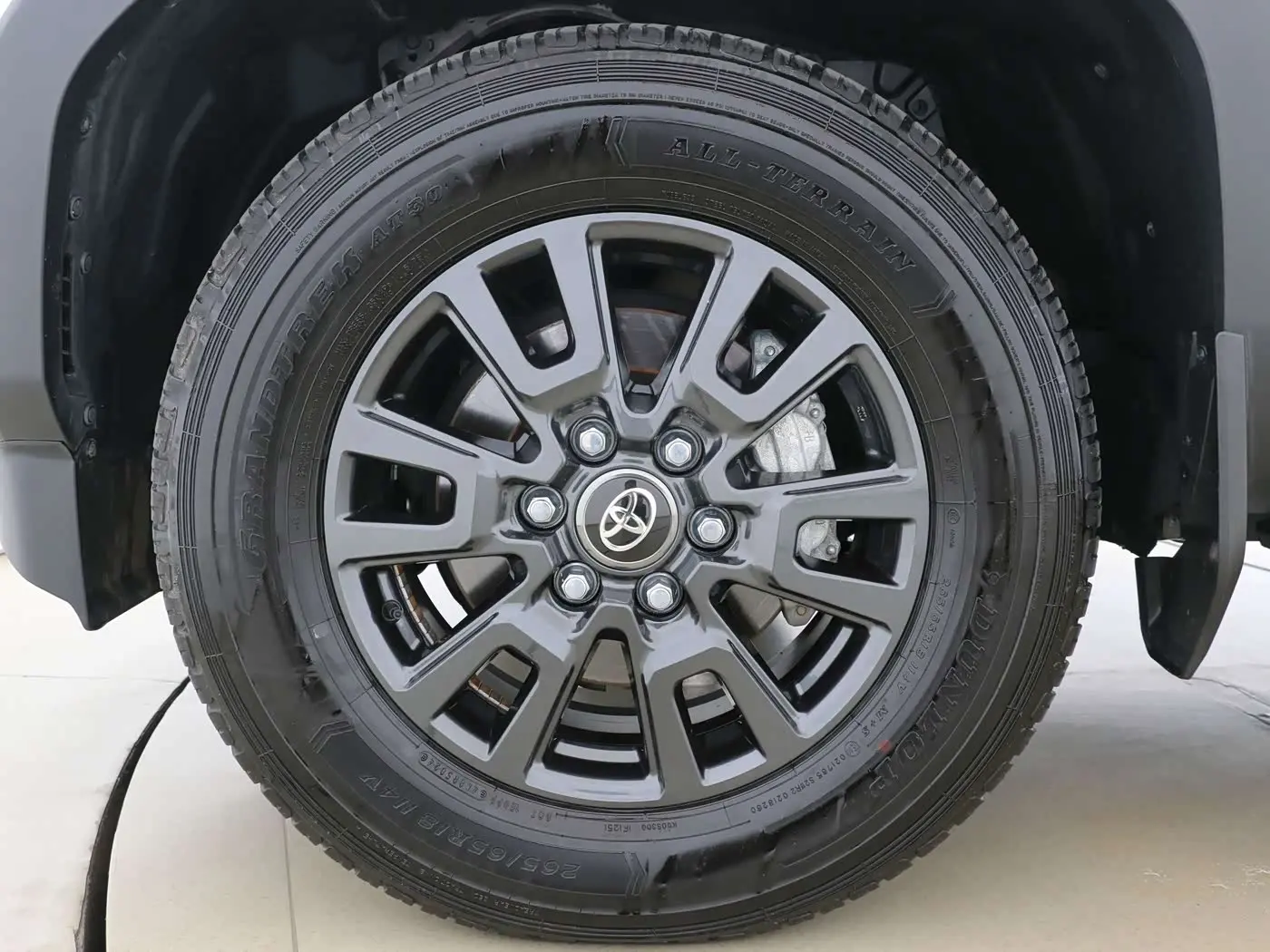 Toyota Prado 2024 — Şəkil 15/15