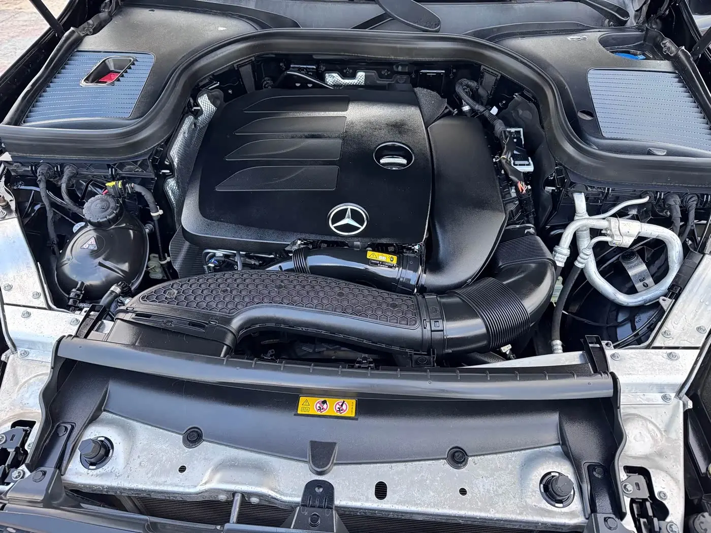 Mercedes-Benz GLC 2022 — Фото 15/15