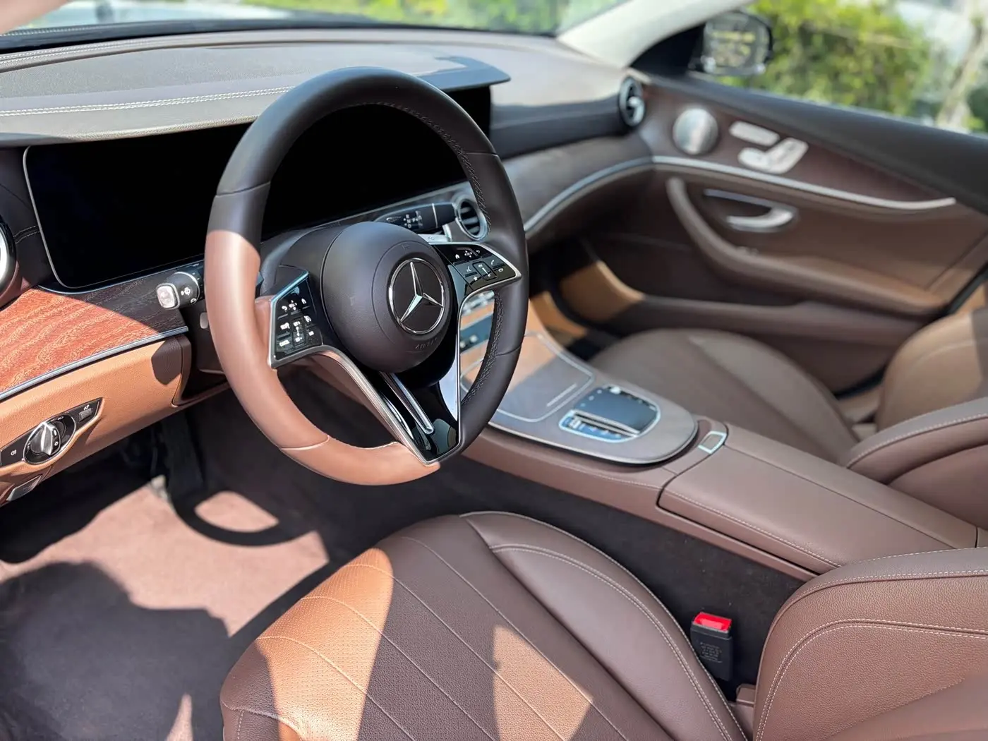 Mercedes-Benz E-Class 2023 — Şəkil 8/20