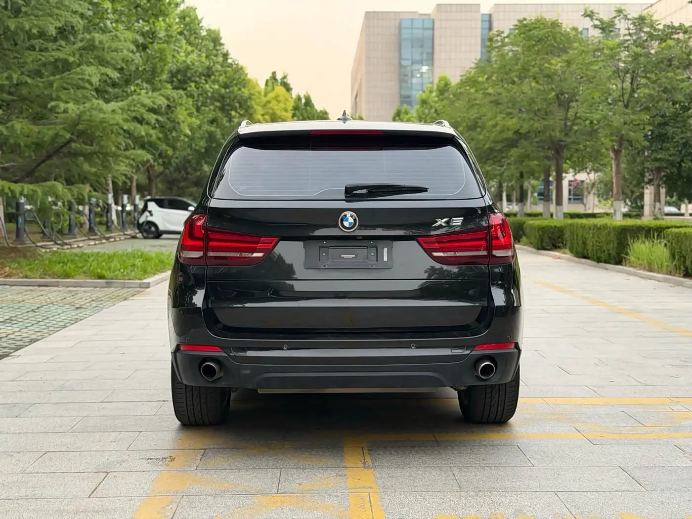 BMW X5 2015 — Photo 5/9