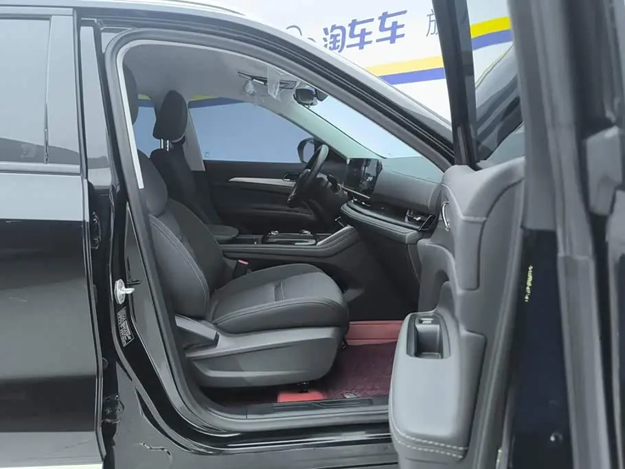 Ford Lingrui 2025 — Photo 8/16