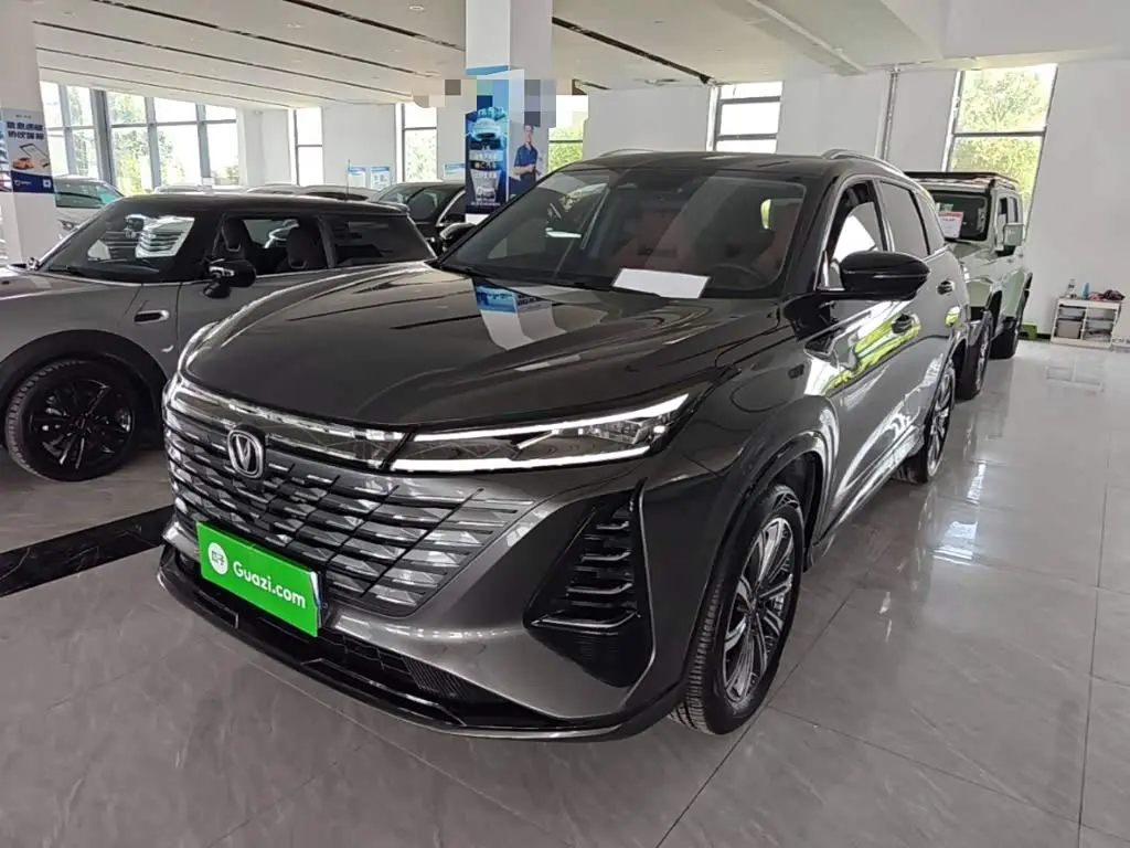 Changan CS75 PLUS 2025 — Фото 2/20