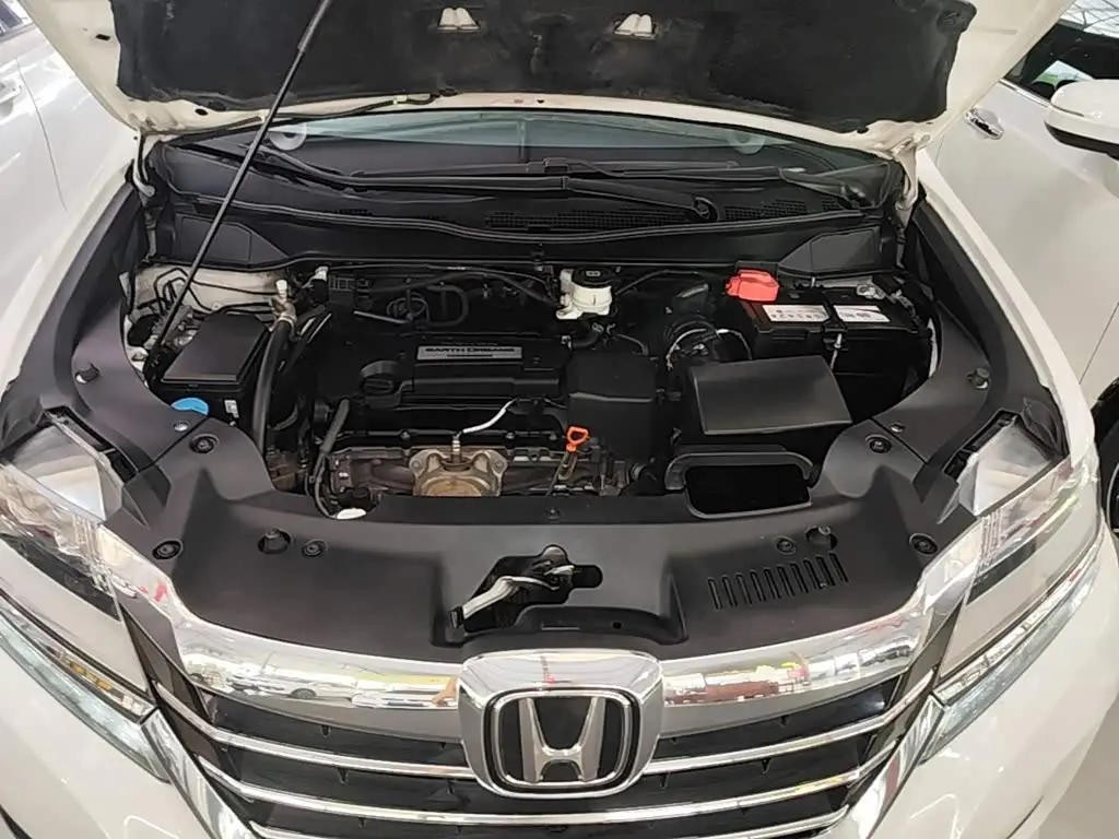 Honda Elysion 2017 — Şəkil 20/20