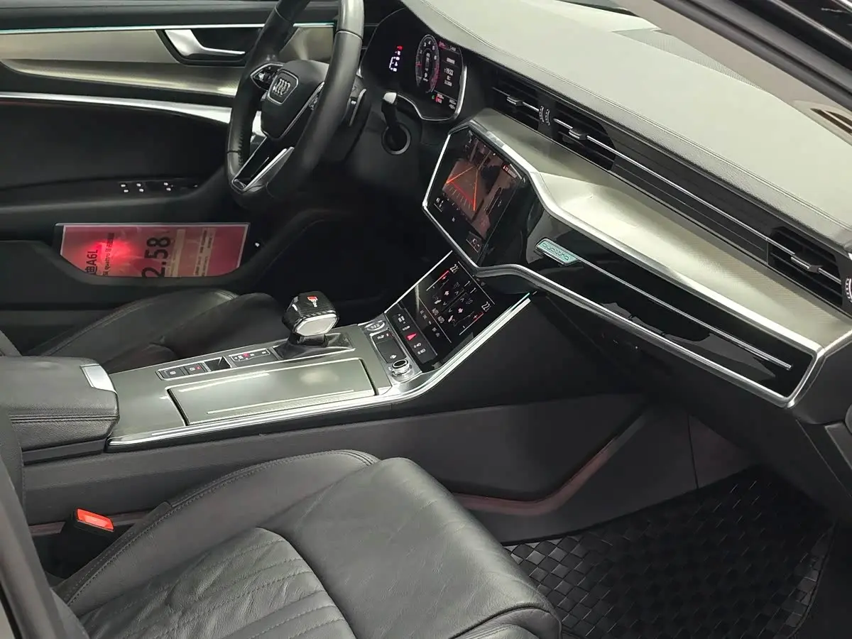 Audi A6L 2020 — Photo 6/9