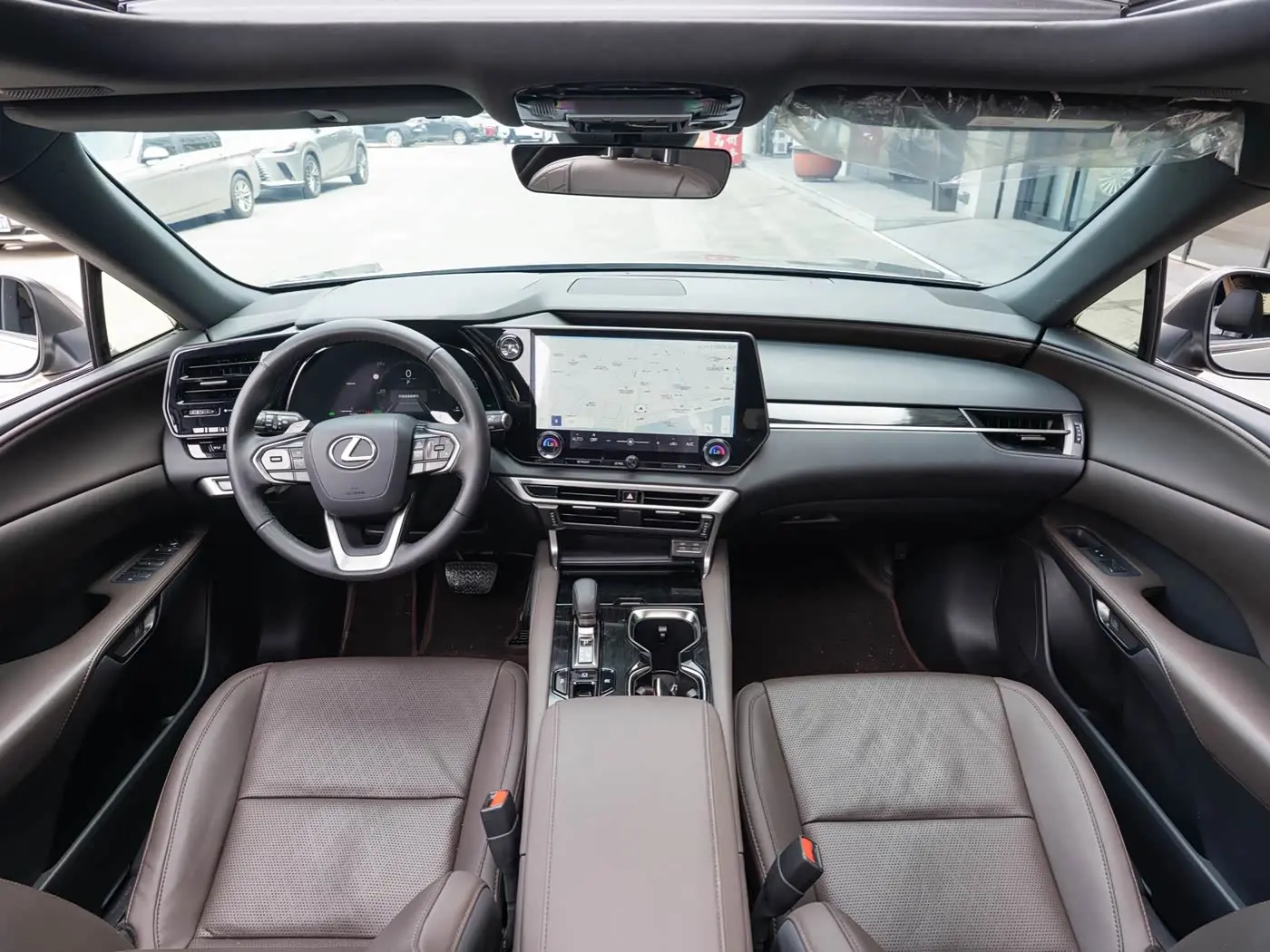 Lexus RX 2025 — Photo 13/20