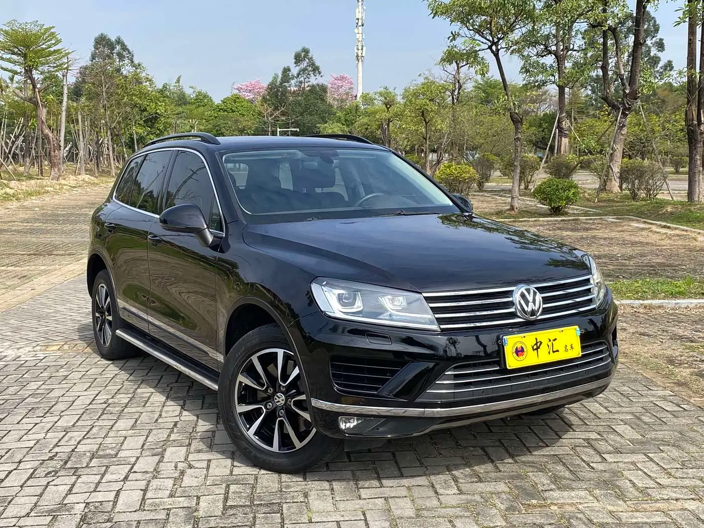 Volkswagen Touareg 2017 — Photo 3/18