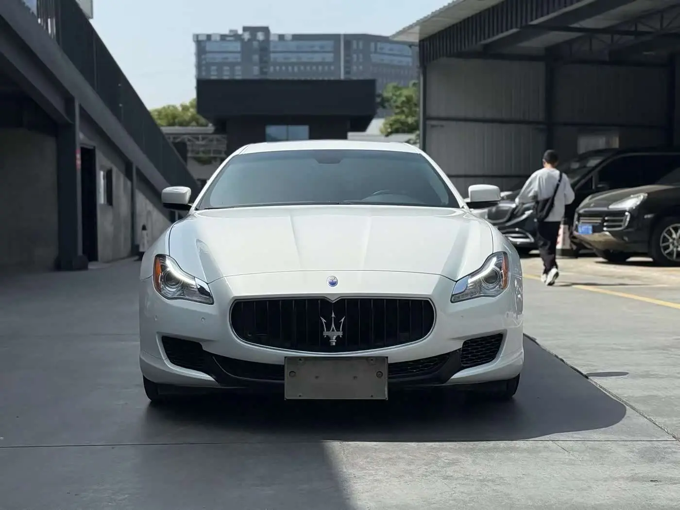 Maserati Quattroporte 2015 — Şəkil 2/9