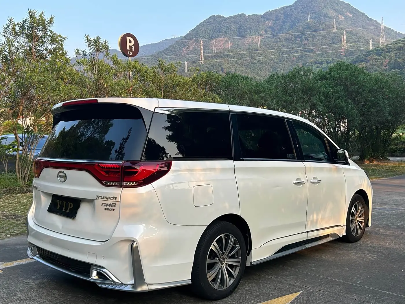 GAC Trumpchi Trumpchi M8 2020 — Фото 15/16