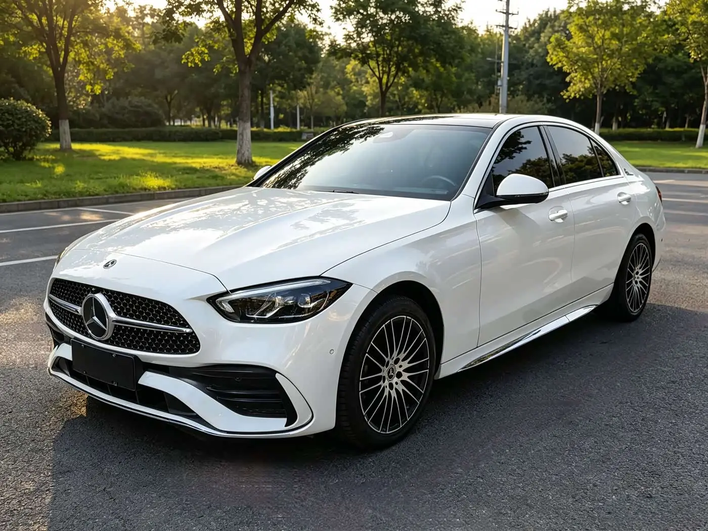 Mercedes-Benz C-Class 2024 — Фото 1/9